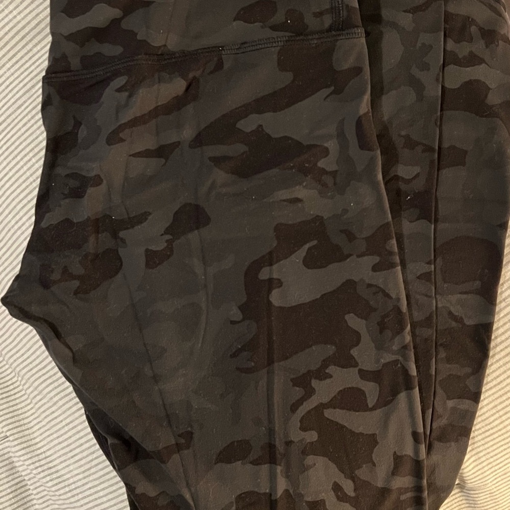 Lululemon Black Camo Leggings